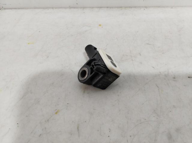65779234989 BMW