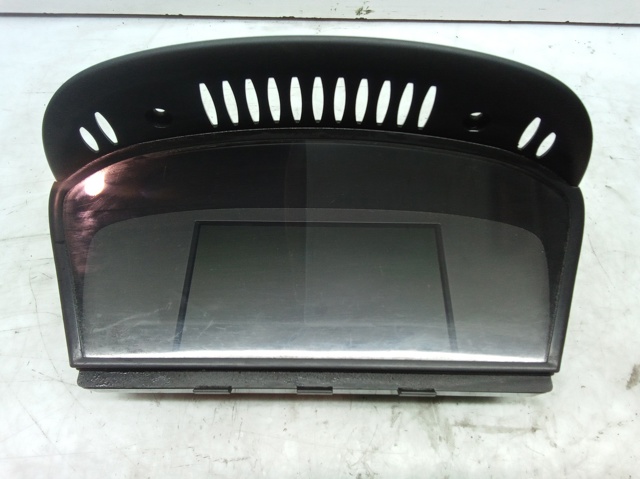 65826945661 BMW