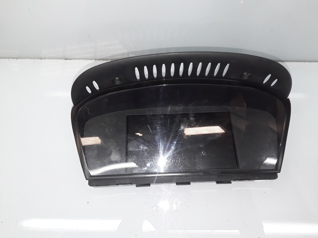 65829111268 BMW