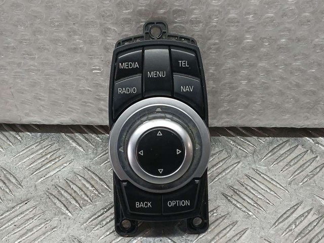 6582928669903 BMW