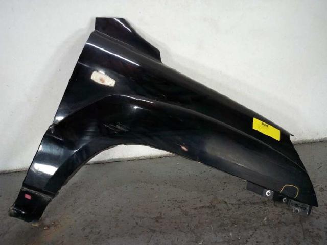Pára-lama dianteiro direito 663210Z130 HYUNDAI