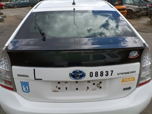 Toyota Prius hatchback comprar em Portugal