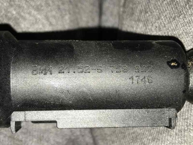 Cilindro mestre de embraiagem 6758822 BMW