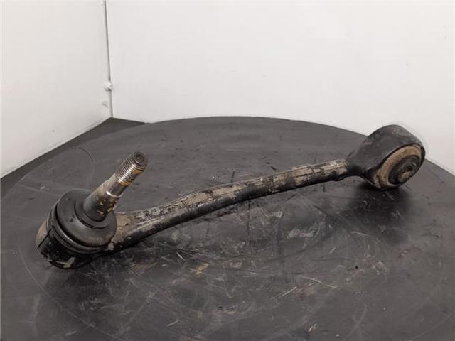 Braço oscilante inferior esquerdo de suspensão dianteira 6760275 BMW