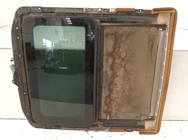 67616918977 BMW