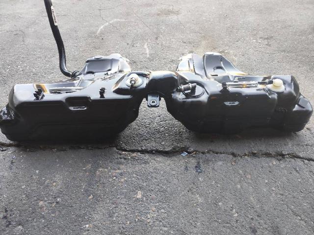 Tampa da bomba de combustível 6762417 BMW