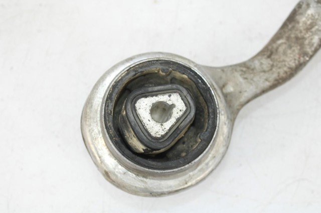 6765305 BMW