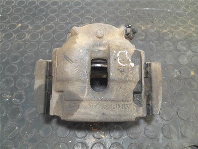 Suporte do freio dianteiro direito 6765882 BMW