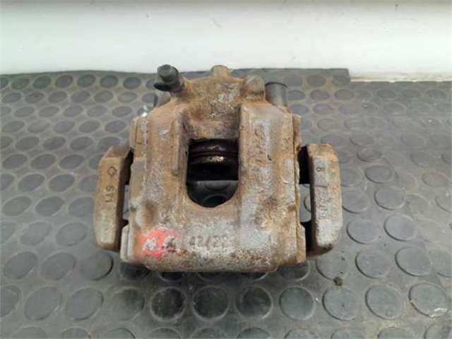 Suporte do freio traseiro esquerdo 6765883 BMW