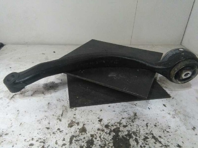 Braço oscilante inferior direito de suspensão dianteira 6768984 BMW