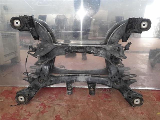 Viga de suspensão traseira (plataforma veicular) 6770945 BMW