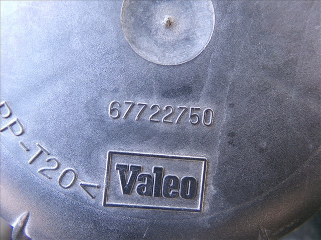Luz direita 67722750 LAND ROVER
