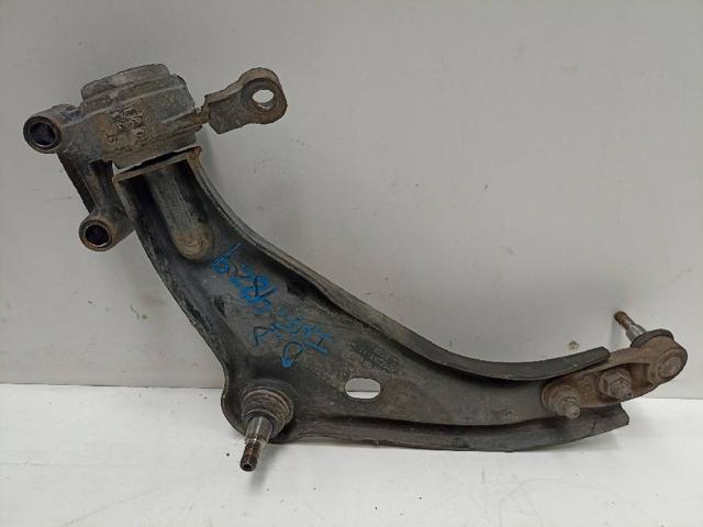 Braço oscilante inferior direito de suspensão dianteira 6772302 BMW