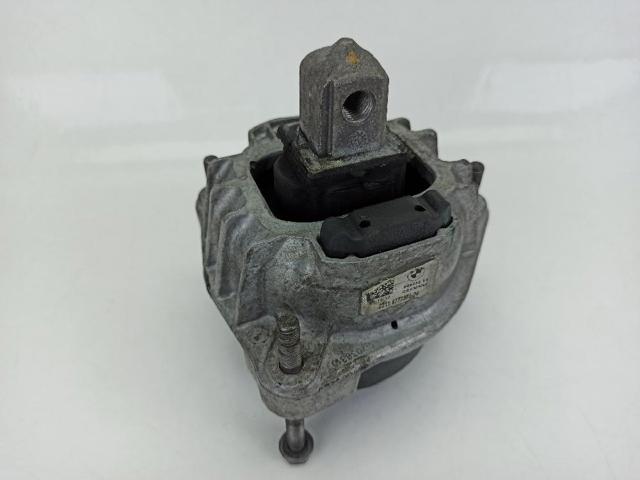 Coxim (suporte) esquerdo/direito de motor 6777371 BMW