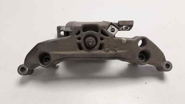 Coxim (suporte) direito de motor 6778645 BMW