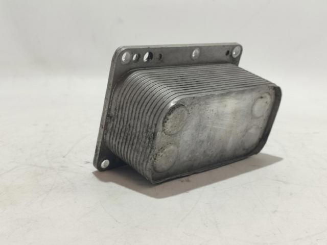 Radiador de óleo (frigorífico), debaixo de filtro 6790972560 RENAULT