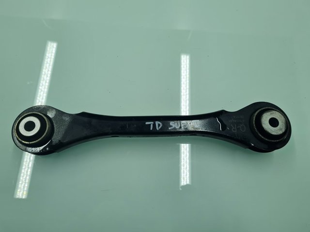 Braço oscilante superior direito de suspensão traseira 6792544 BMW