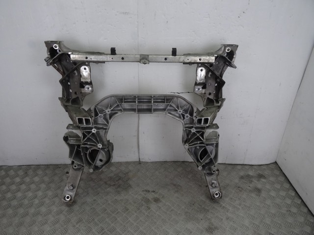 Viga de suspensão dianteira (plataforma veicular) 6799321 BMW