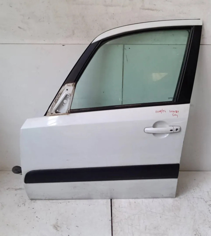 Porta dianteira esquerda 6800279J00000 SUZUKI