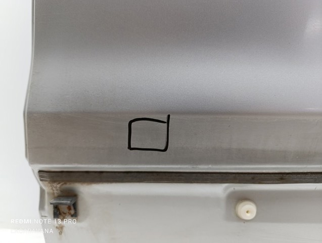 Porta traseira esquerda 6800465832 SUZUKI