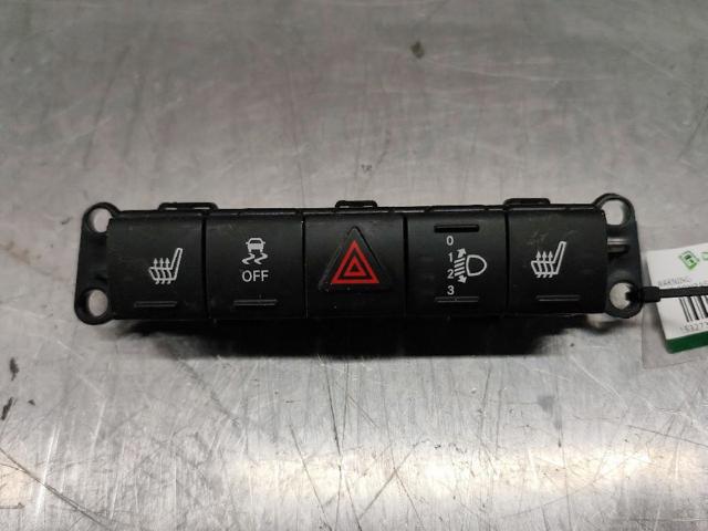 Botão de ativação do sinal de emergência para Jeep Compass MK49