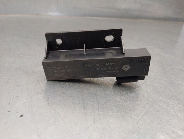 Antena de fecho da porta 68068148AA FIAT