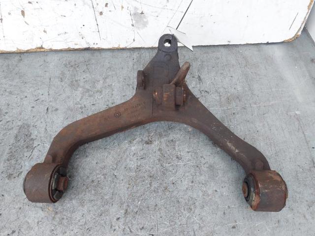 Braço oscilante superior esquerdo/direito de suspensão dianteira 68068615AB CHRYSLER