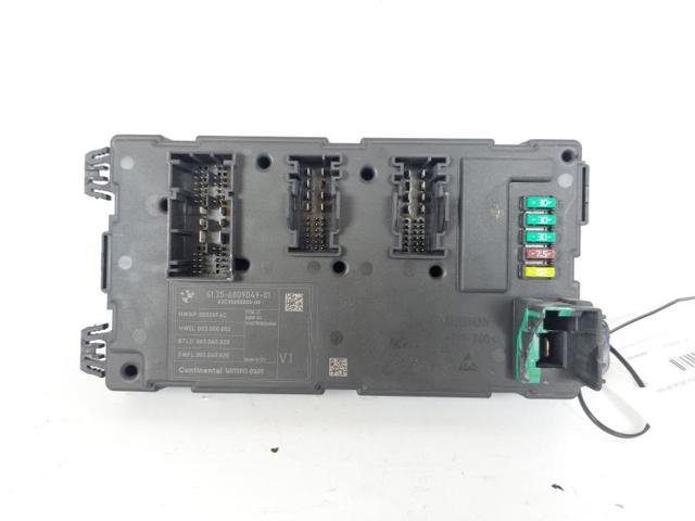 Unidade de dispositivos de segurança 6809049 BMW