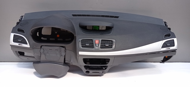 681000022R Renault (RVI)
