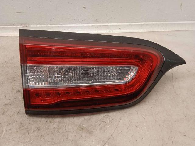 Lanterna traseira direita interna 68102920AC CHRYSLER