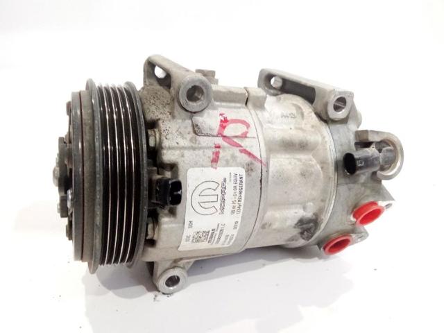 Compressor de aparelho de ar condicionado 68245073AA CHRYSLER