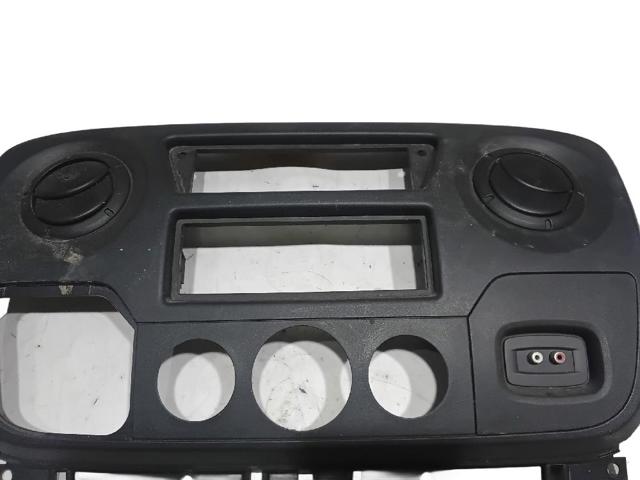 682600025R Renault (RVI)
