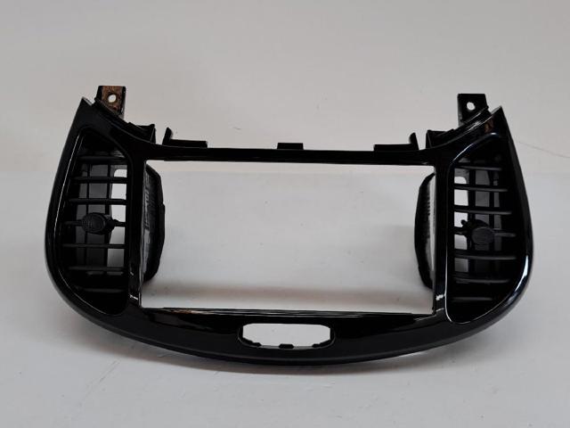 68260BX80A Nissan/Infiniti