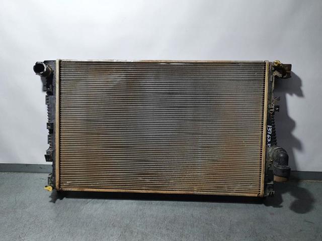 Radiador de esfriamento de motor 68284108AA CHRYSLER