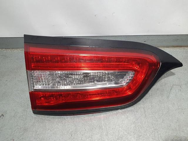 Lanterna traseira esquerda interna 68330345AA CHRYSLER