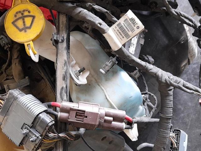 Tanque de fluido para lavador de vidro 68349617AA CHRYSLER