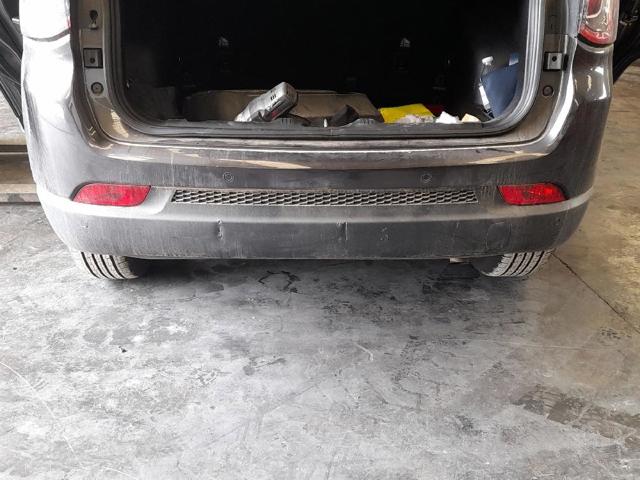 Pára-choque traseiro, parte superior 68351583AB CHRYSLER