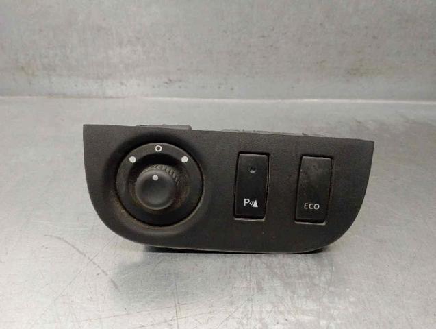 684937116R Renault (RVI)