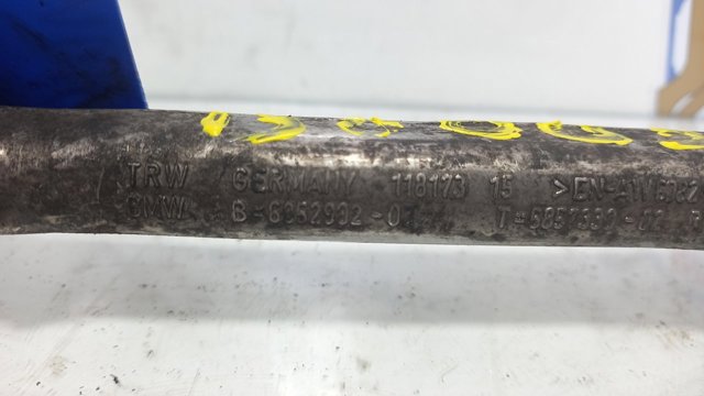 6852992 BMW