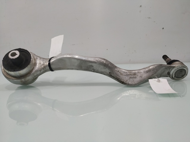 Braço oscilante inferior esquerdo de suspensão dianteira 6855741 BMW