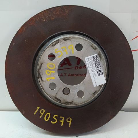 Disco do freio dianteiro 6860907 BMW