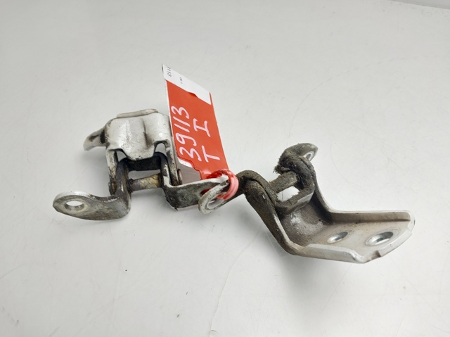 6863047030 Toyota