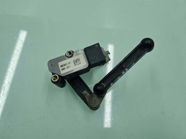 6867646 BMW