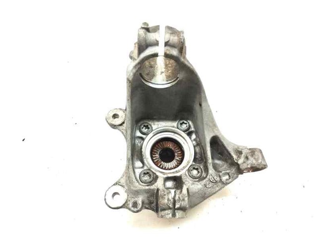 6876646 BMW