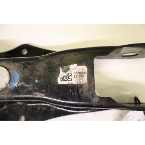 Braço oscilante inferior esquerdo de suspensão traseira/direita 6878031 BMW