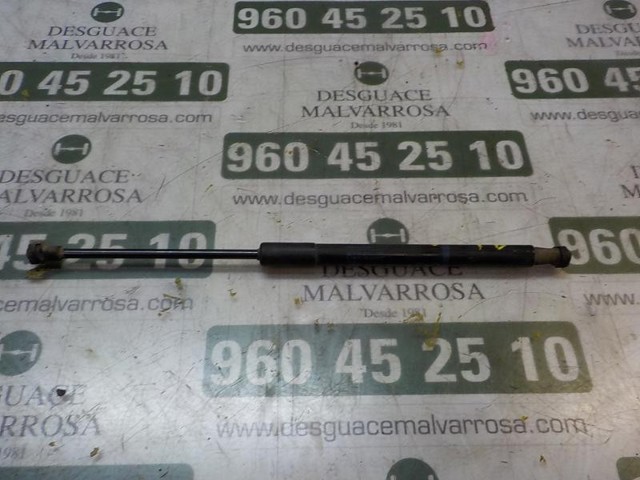 Amortecedor de tampa de porta-malas (de 3ª/5ª porta traseira) 689500W641 TOYOTA