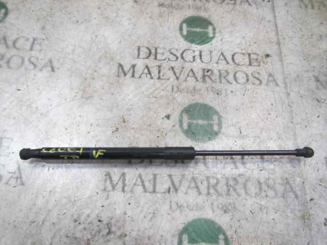 Amortecedor de tampa de porta-malas (de 3ª/5ª porta traseira) 689500W641 TOYOTA