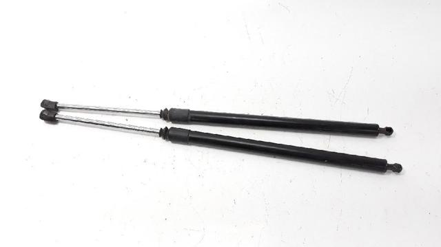 689600E030 Toyota