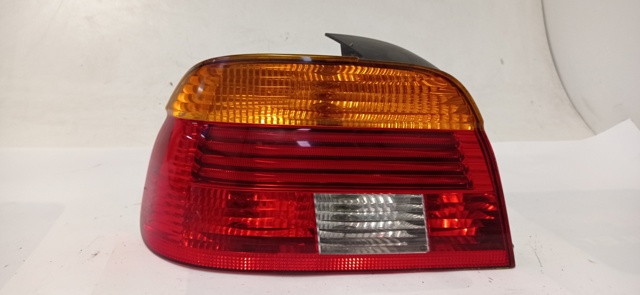 Lanterna traseira esquerda 6900209 BMW