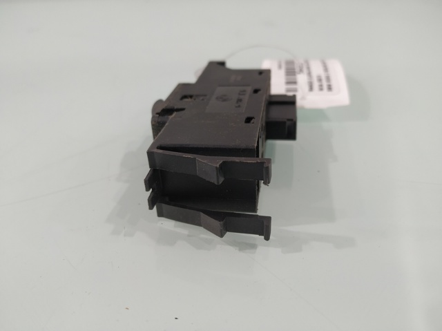 6902176 BMW